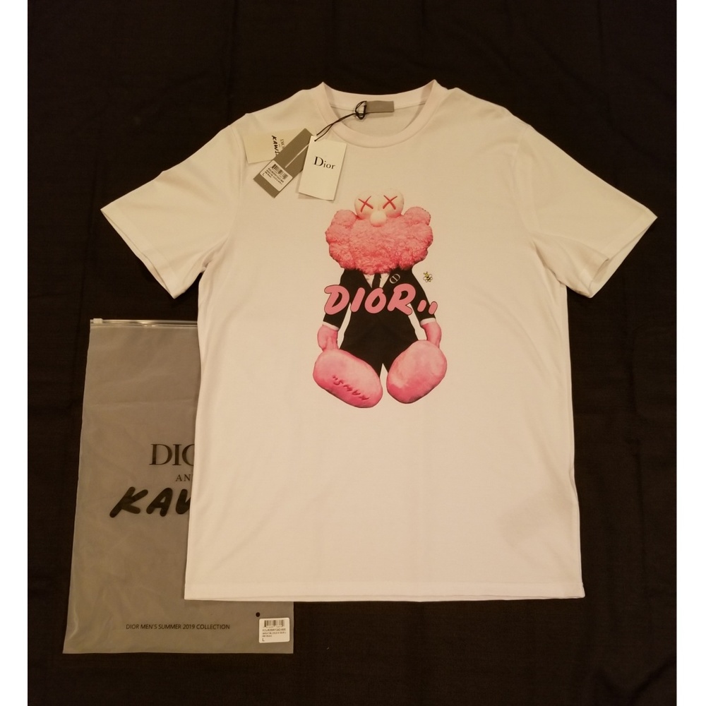 Luxury White Graphic Tee 2019 Season Plush Design